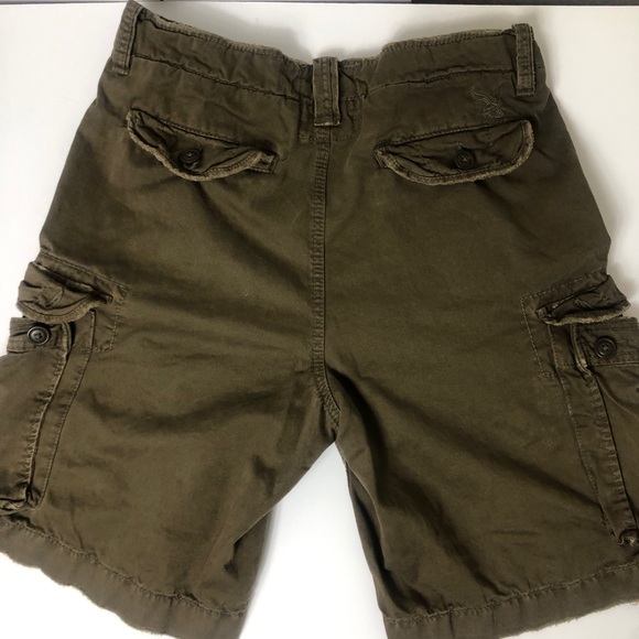American Eagle Army Green Cargo Shorts Size 33 - Picture 3 of 8